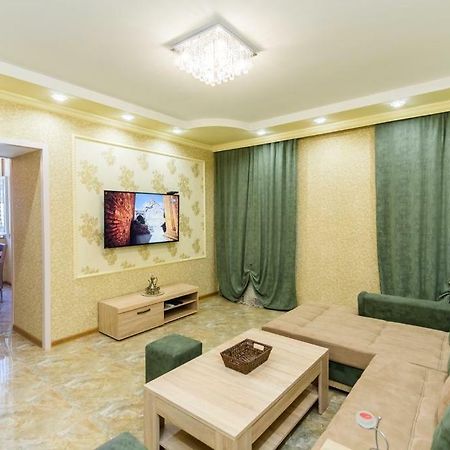 "Stella Artois"- Apartman Tbiliszi Kültér fotó